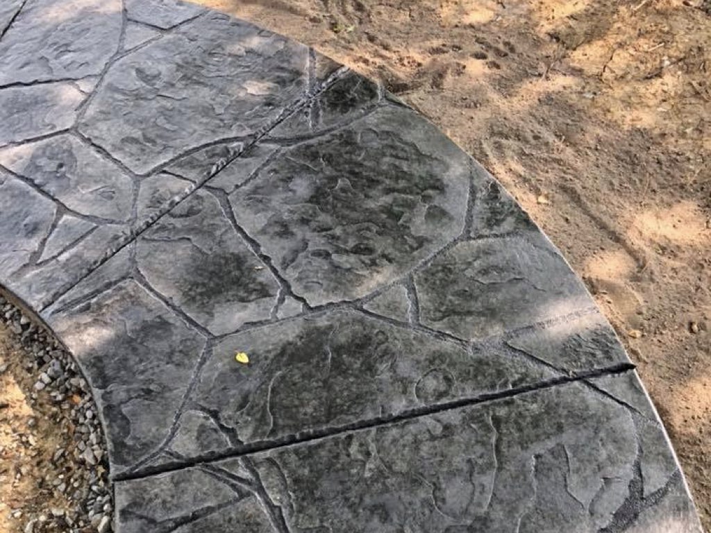 concrete driveway replacement near me